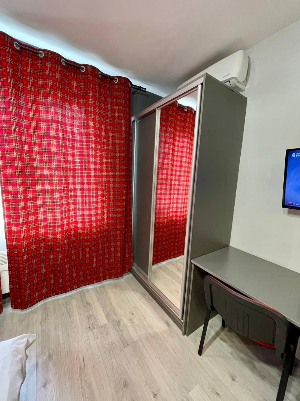 Апартаменты Yes Silver Ujgorod Dış mekan fotoğraf
